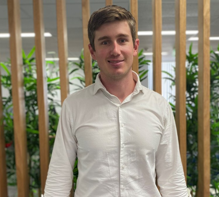 ARIS celebrates Jeremy Cockerill in receiving credentials from Engineers Australia